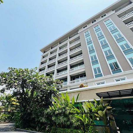 14 Place Bangkok Dış mekan fotoğraf