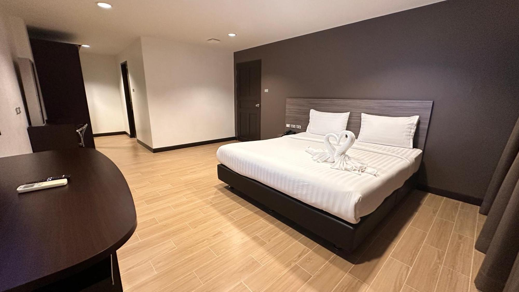 14 Place Bangkok Dış mekan fotoğraf