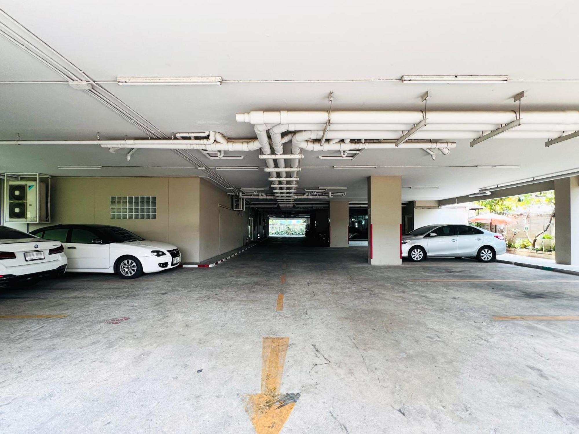14 Place Bangkok Dış mekan fotoğraf